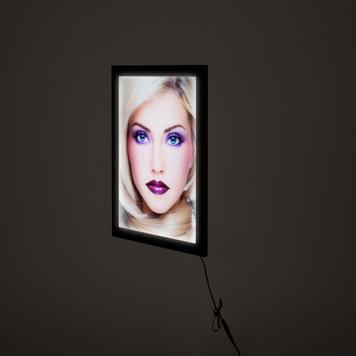 Světelný LED rám „Ecomag”, jednostranný